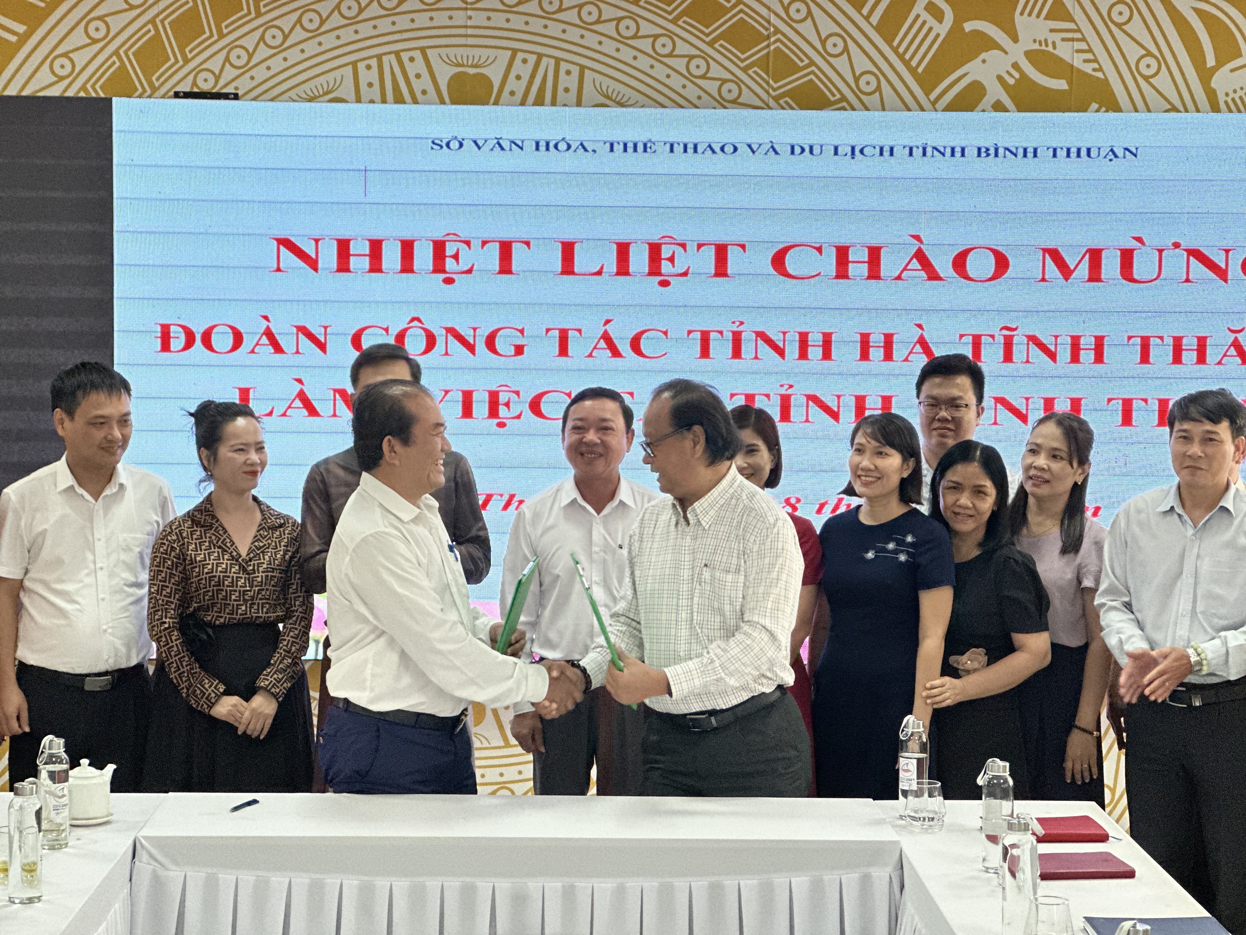 Bình Thuận và Hà Tĩnh liên kết và hợp tác phát triển du lịch