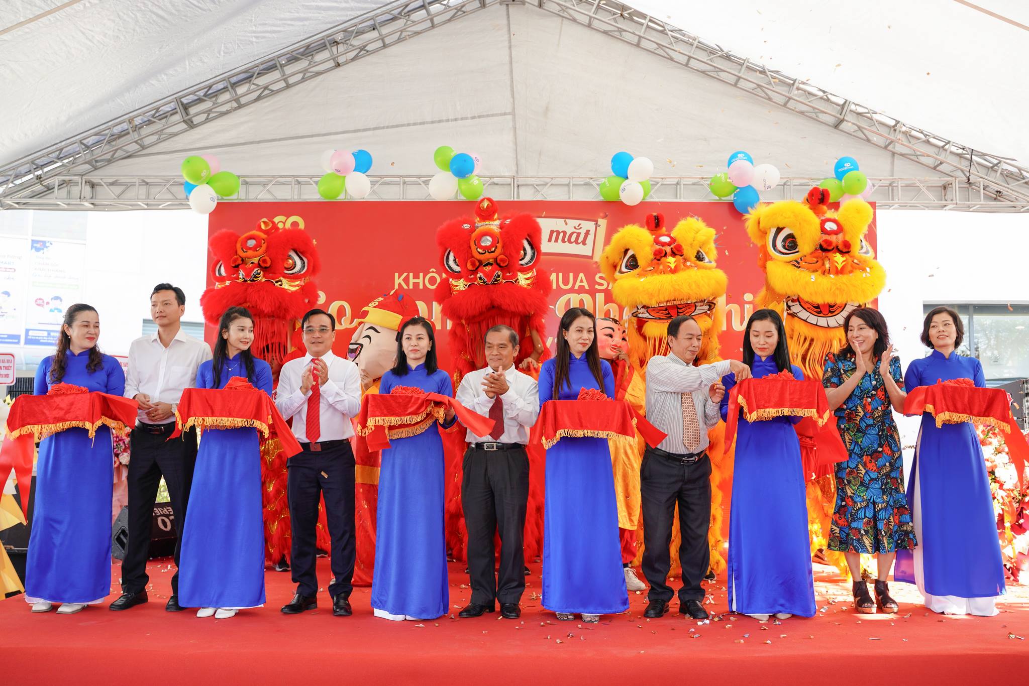 Co.opmart Phan Thiết ra mắt không gian mua sắm mới, đáp ứng tốt hơn nhu cầu mua sắm của Nhân dân địa phương
